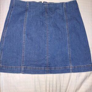 Denim skirt